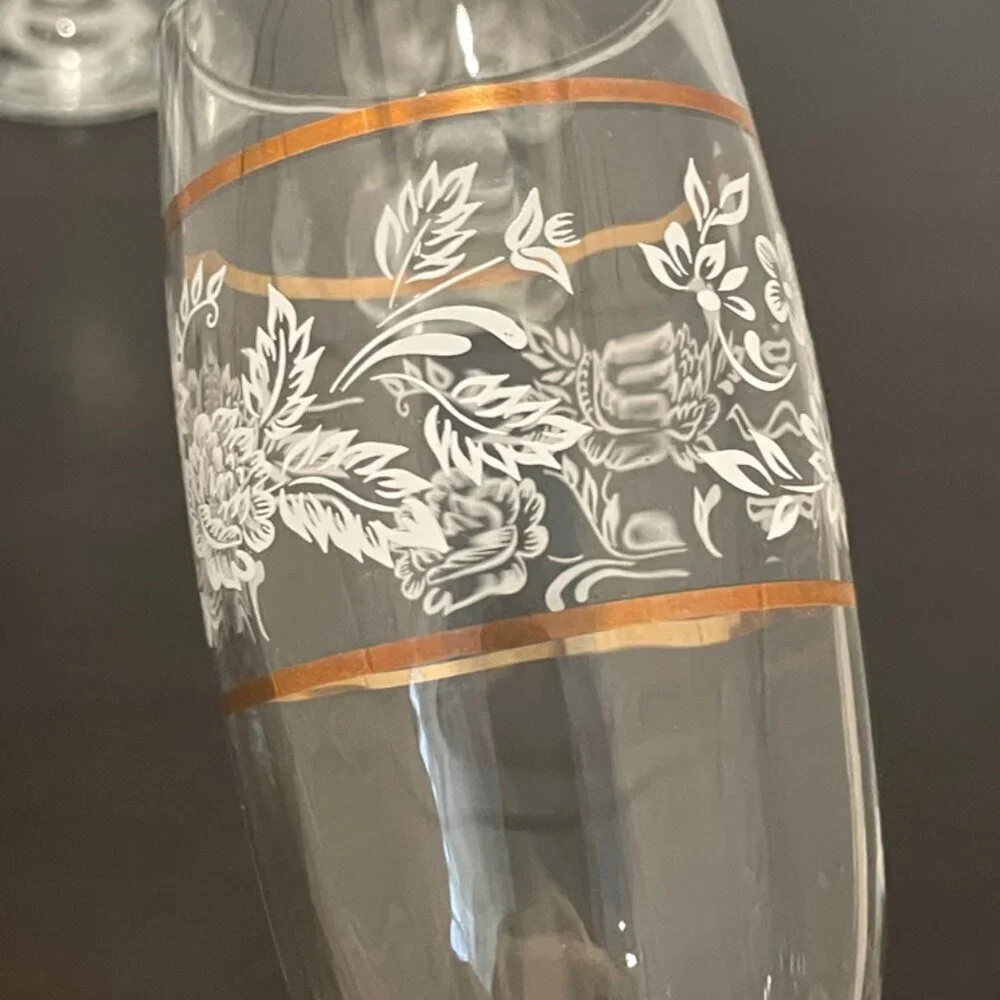 CICLE WARE SET OF 6‎ CHAMPAGNE FLUTES DUTCHES GOLD RIM FLORAL MADE IN TURKEY